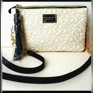 BETSEY JOHNSON DOUBLE ENTRY 2 TONE XBODY, BLACK/BONE, CHAIN STRAP, TASSE…